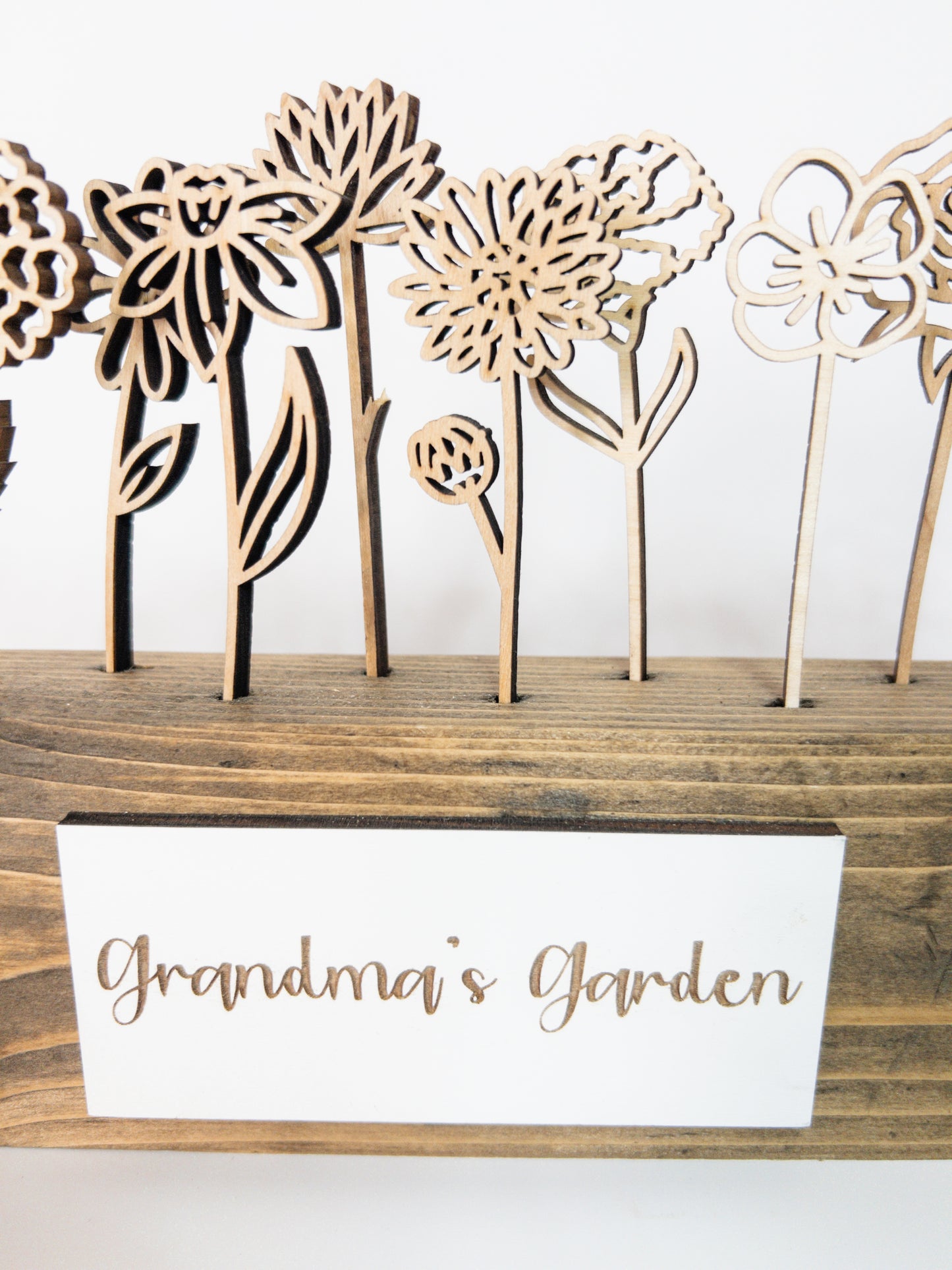 Grandma's Garden Wood Birth Month Flowers Display | Personalized Birth Flower Garden | Gift for Grandma or Mom | Custom Wood Home Décor