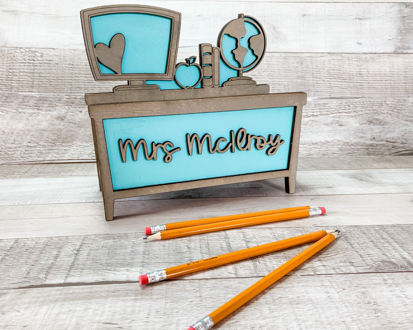 Teacher desk pencil holder 