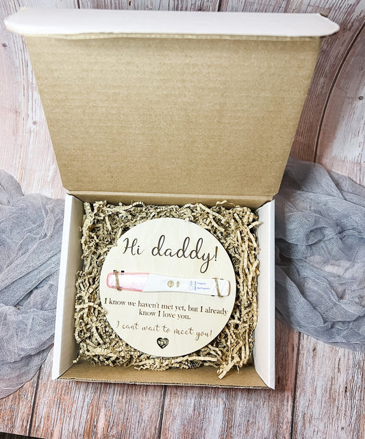 Personalized Pregnancy Announcement